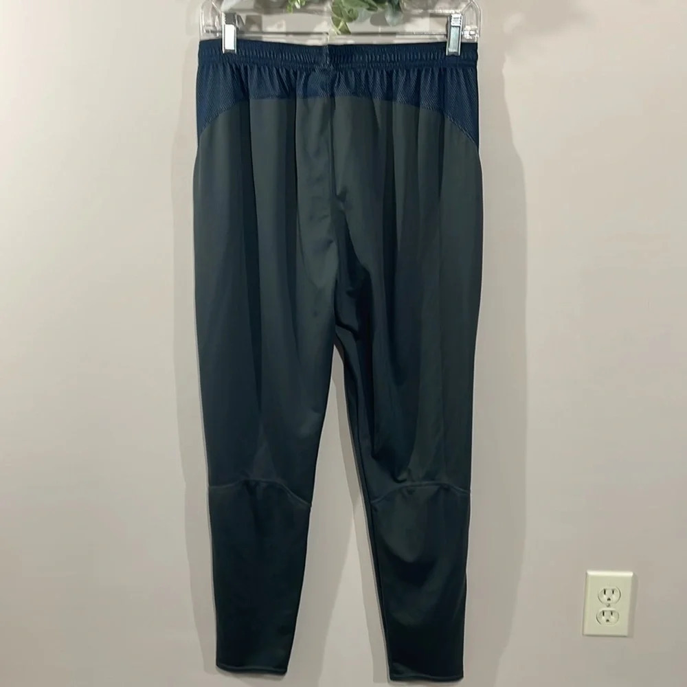 Like New Nike Dri-Fit Academy Pro Women’s Athletic Pants Dark Grey Navy M - Picture 6 of 16